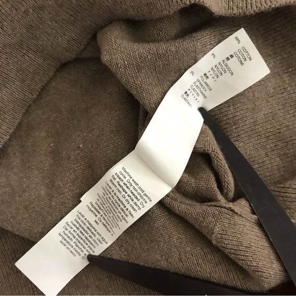 ▪️GAP Turtleneck Sweater - Picture 2 of 7